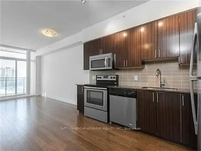75 North Park Road 706, Vaughan, On L4j 0h8