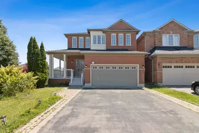 39 Lark Crescent, Richmond Hill, On L4s 2n2