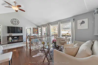 39 Franklin Beach Road, Georgina, On L0e 1l0