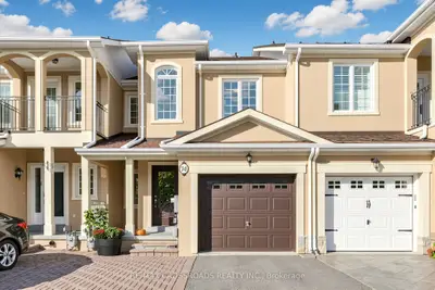 74 Romance Drive, Richmond Hill, On L4s 2r8
