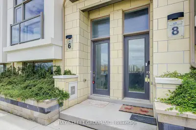 6 Teasel Way, Markham, On L3r 9s3