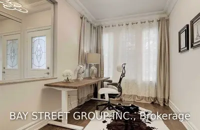 18 River Forest Street, Markham, On L3s 4h4