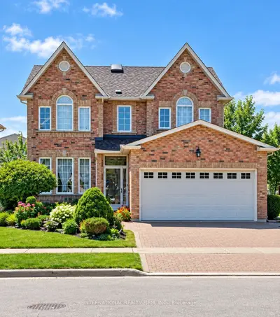 95 Gillingham Avenue, Markham, On L3s 3r6