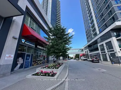 7163 Yonge Street 102, Markham, On L3t 2a9