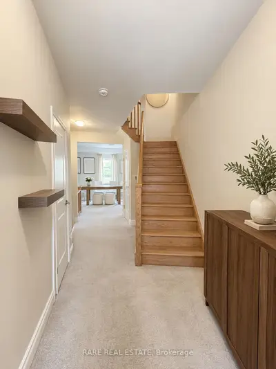 55 Inverary Crescent, Vaughan, On L4h 5g9