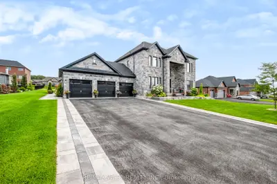 39 Mckeown Street, Essa, On L0l 2n0