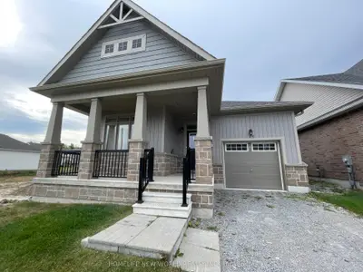 15 Schortinghuis Street, Georgina, On L0e 1r0