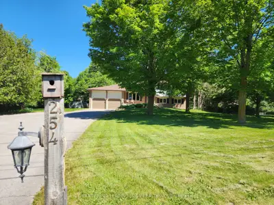 254 Hwy 47, Uxbridge, On L0c 1a0