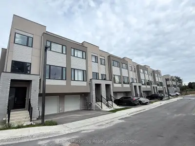 19 Carl Hill Lane, Richmond Hill, On L4c 7a6