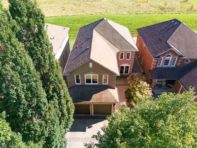 192 Veneto Drive, Vaughan, On L4l 8x6
