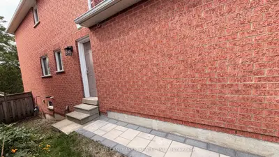 221 Humberland Drive Bsmt, Richmond Hill, On L4e 3t3