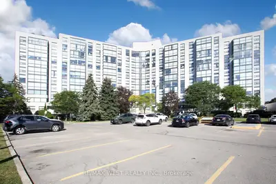 40 Harding Boulevard W 305, Richmond Hill, On L4c 9s5