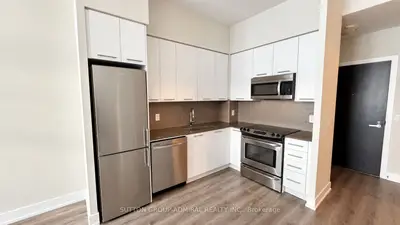 9471 Yonge Street 744, Richmond Hill, On L4c 0z5