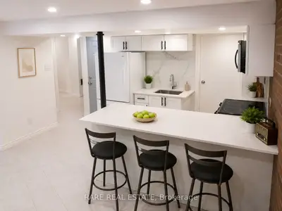 130 Glen Shields Avenue 1, Vaughan, On L4k 1t6
