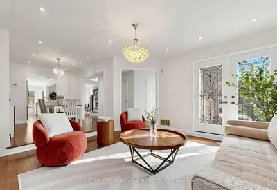 64 Leno Mills Avenue, Richmond Hill, On L4s 1c3
