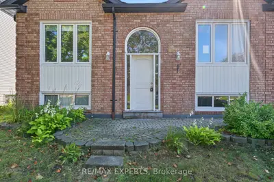 97 Cecil Street, Essa, On L0m 1b3