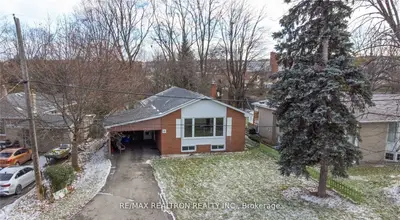 19 Wenderly Drive, Aurora, On L4g 1v2