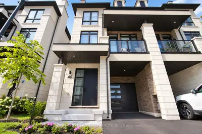 40 Chiara Rose Lane, Richmond Hill, On L4e 1h4