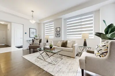 154 Anna Russell Way, Markham, On L3r 3x3