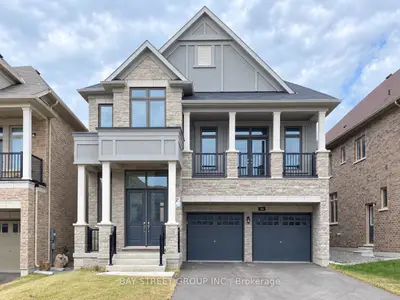 22 John Smith Street, East Gwillimbury, On L9n 0s7