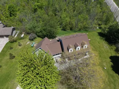 2 Algonquin Heights Court, Essa, On L0l 2n0