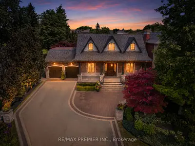 243 Rumble Avenue, Richmond Hill, On L4c 4g5