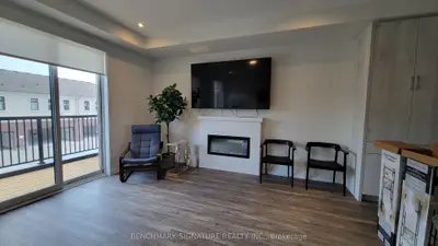 14 Big Willow Crescent, Richmond Hill, On L4e 1p5