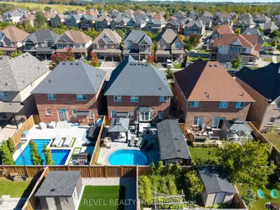 6 Mckay Avenue, New Tecumseth, On L0g 1w0