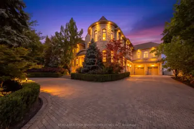 65 Parr Place, Vaughan, On L4j 8l1