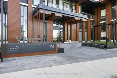 5 Meadowvale Road 212, Vaughan, On L4k 0c7