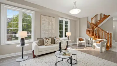 1 Capogna Street, Markham, On L6b 0h5