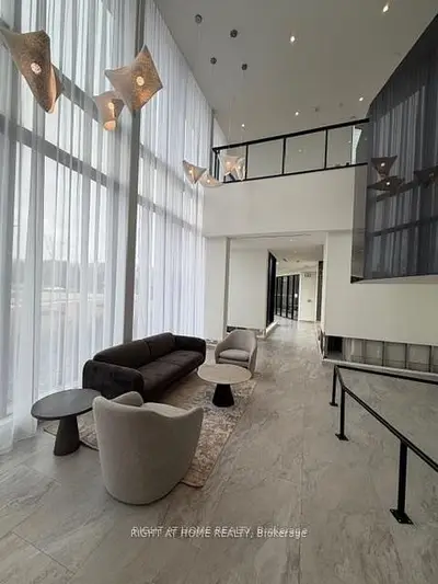 6 David Eyer Road 307, Richmond Hill, On L4s 0n5