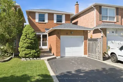 38 White Boulevard, Vaughan, On L4j 5z3