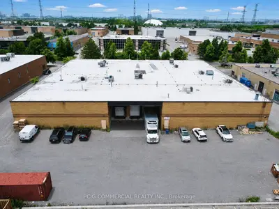 165 Konrad Crescent 2, Markham, On L3r 9t9