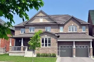 26 Lake Forest Drive, Richmond Hill, On L4e 0b2