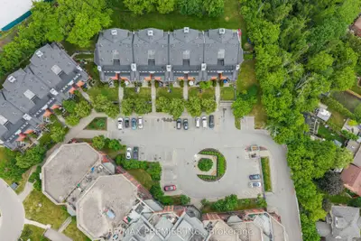 100 Arbors Lane Th 8, Vaughan, ON L4L 7G4