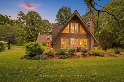 100 Bridle Path, East Gwillimbury, On L0g 1v0