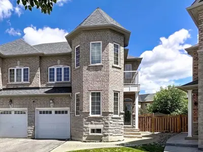 15 Bellefontaine Court, Vaughan, On L6a 4a7