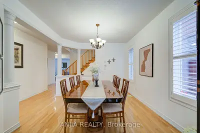 20 Appleview Road, Markham, On L6e 1y4