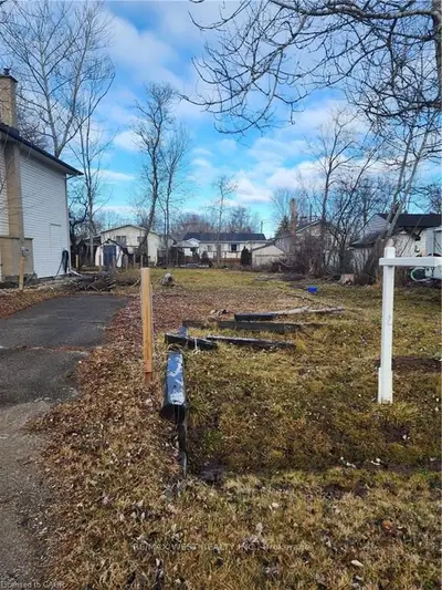 310 Terrace Drive, Georgina, On L4p 2y8