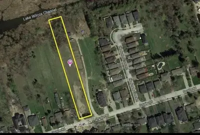80 Douglas Road, Richmond Hill, On L3p 1e4