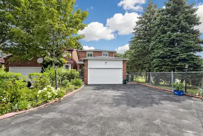 65 Tangmere Crescent, Markham, On L3r 6y6