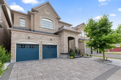 7 Sundew Lane, Richmond Hill, On L4e 1c3