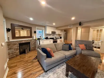 154 Hollandview Trail Bsmt, Aurora, On L4g 7k4