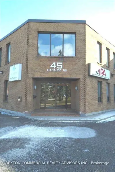 45 Basaltic Road 1c, Vaughan, On L4k 1g5