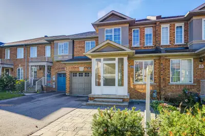 25 Waterton Crescent, Richmond Hill, On L4b 4l7