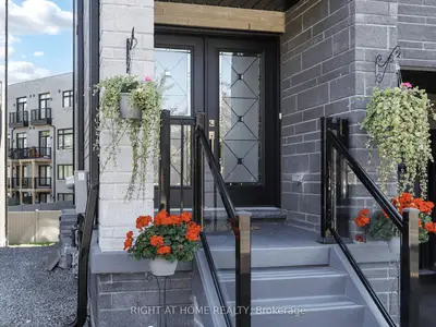 163 Lebovic Campus Drive, Vaughan, On L6a 5a1