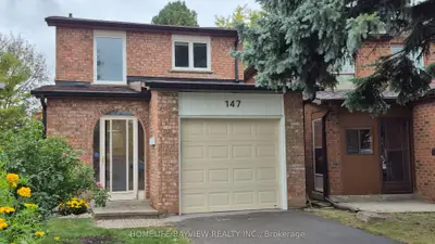 147 Dunbar Crescent, Markham, On L3r 6w1