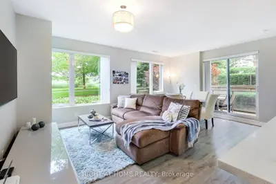 277 South Park Road 115, Markham, On L3t 0b7