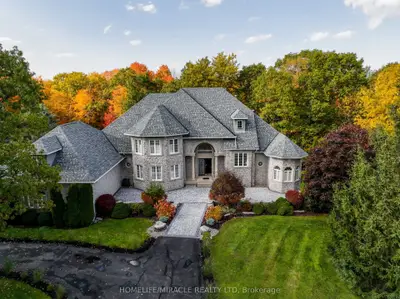 12 Deer Run, Uxbridge, On L9p 0k9